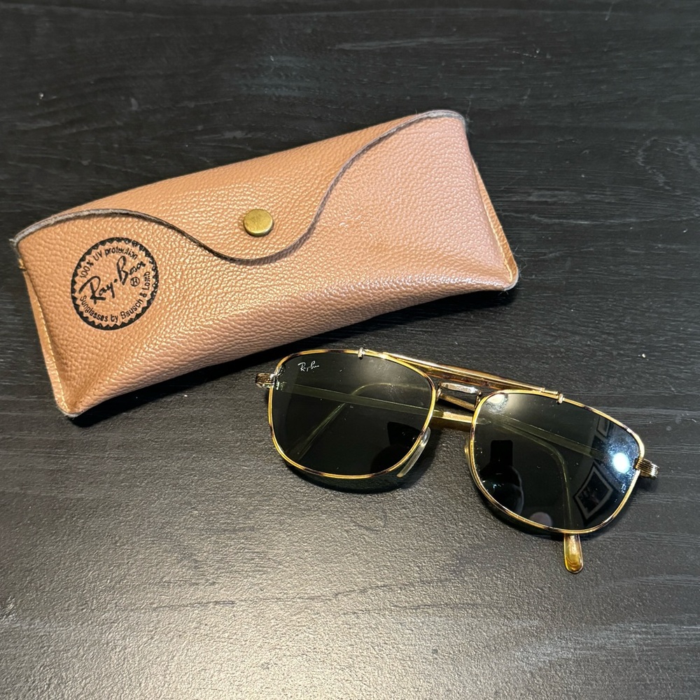 Vintage Raybans with Tortoiseshell details - 80s vintage Ray Ban sunglasses